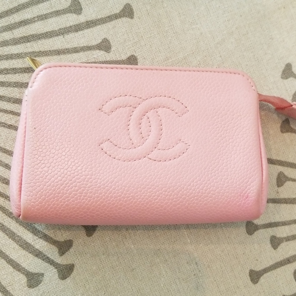 Vintage Chanel make up bag
